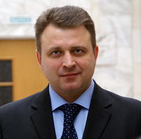 Владимир Ефимов: «Переход энергетических госмонополий на режим жесткой экономии -  серьезная инициатива Минэкономразвития по решению проблем регионов в сфере энергетической политики»